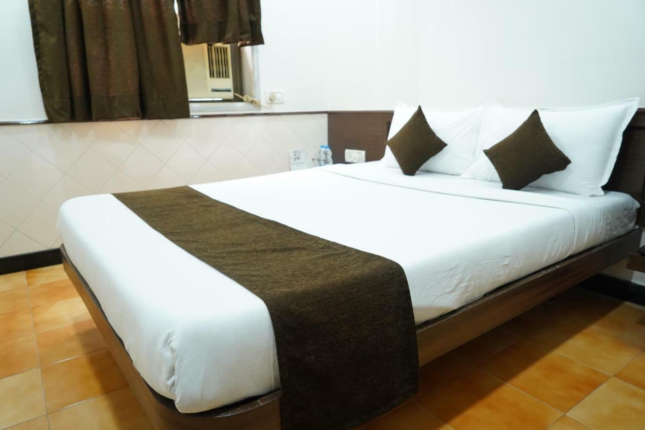 Hotel Sharda Residency Bombay Exterior foto