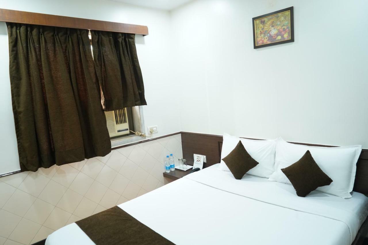 Hotel Sharda Residency Bombay Exterior foto